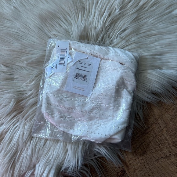 ANDIE The 90s High Waisted Bottom In Coco - Picture 4 of 5